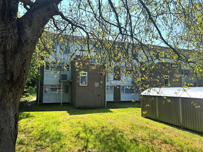 3 Bedroom Flat For Sale In Foxes Piece, Marlow, Buckinghamshire, SL7