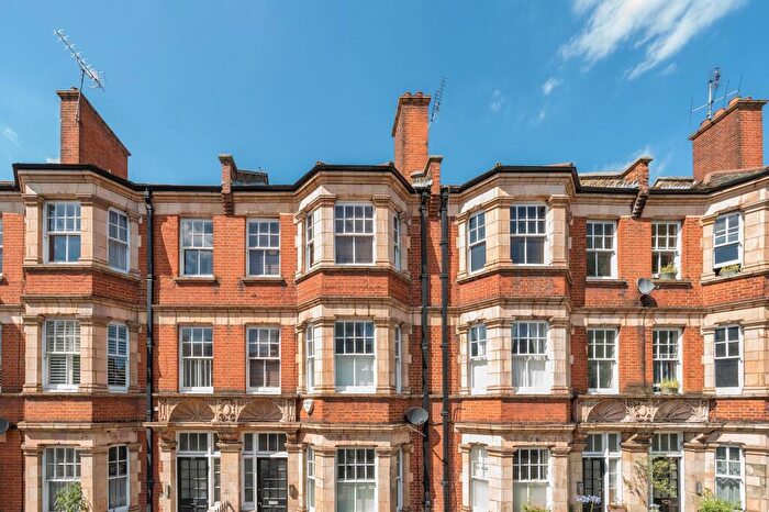 1 Bedroom Flat For Sale In Kennington Lane, London, SE11