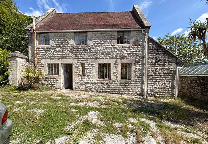 2 Bedroom Cottage For Sale In Character, Detached, Cottage With Parking & Garden In Need Of Full Refurbishment & Modernisation, DT4