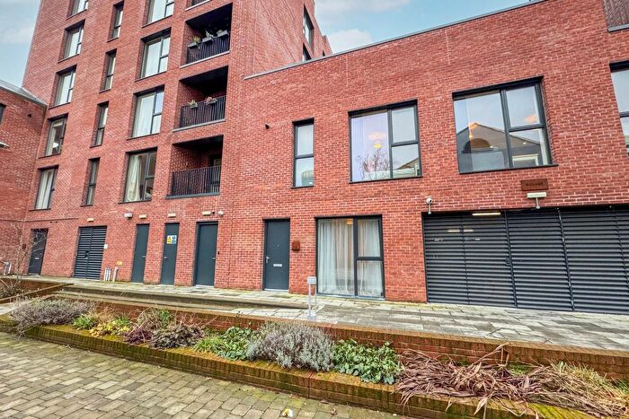 2 Bedroom Town House For Sale In The Ironworks David Street, Leeds, LS11