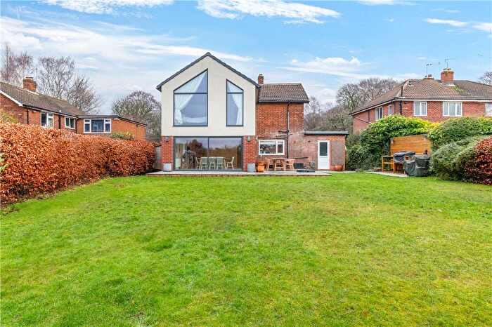 4 Bedroom Detached House For Sale In Otley Old Road, Leeds, West Yorkshire, LS16