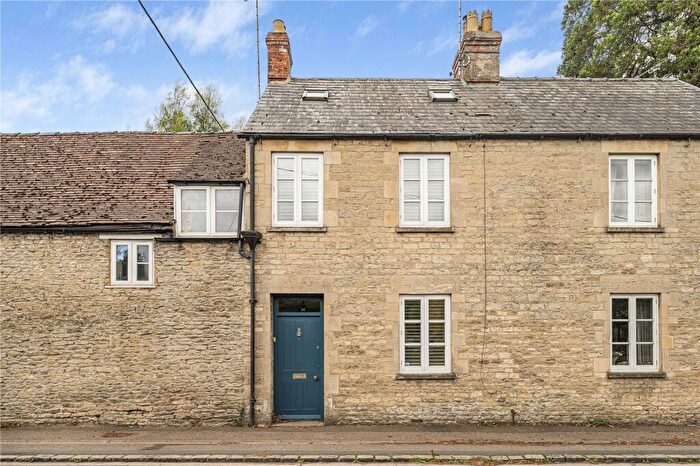 2 Bedroom Terraced House For Sale In Gloucester Road, Cirencester, Gloucestershire, GL7