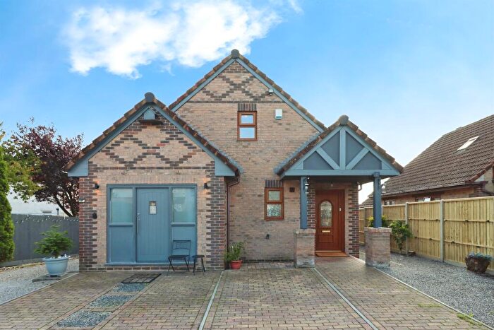 4 Bedroom Detached House For Sale In Badger Sett, Bristol, BS5