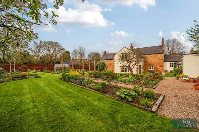 4 Bedroom Character Property For Sale In Yew Tree Cottage, Great Easton, Market Harborough, LE16