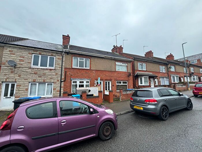 3 Bedroom Property To Rent In Avondale Road, Kettering, NN16