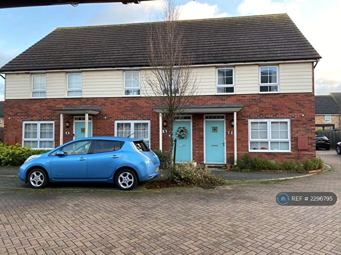 3 Bedroom Terraced House To Rent In Oceans Close, Brooklands, Milton Keynes, MK10