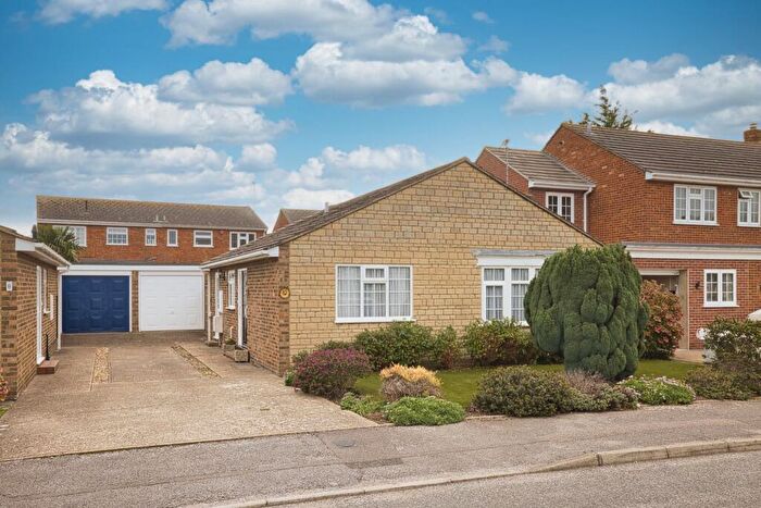 2 Bedroom Bungalow For Sale In Nicholls Avenue, Broadstairs, Kent, CT10