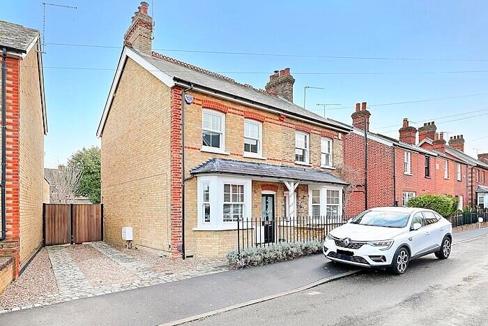 2 Bedroom Semi Detached House For Sale In Cloverly Road, Ongar, CM5