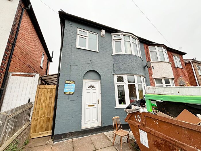 3 Bedroom Semi-Detached House To Rent In Monica Road, Leicester, LE3