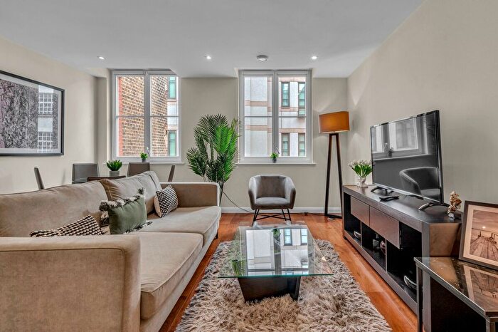 1 Bedroom Flat To Rent In City Of London, EC4A