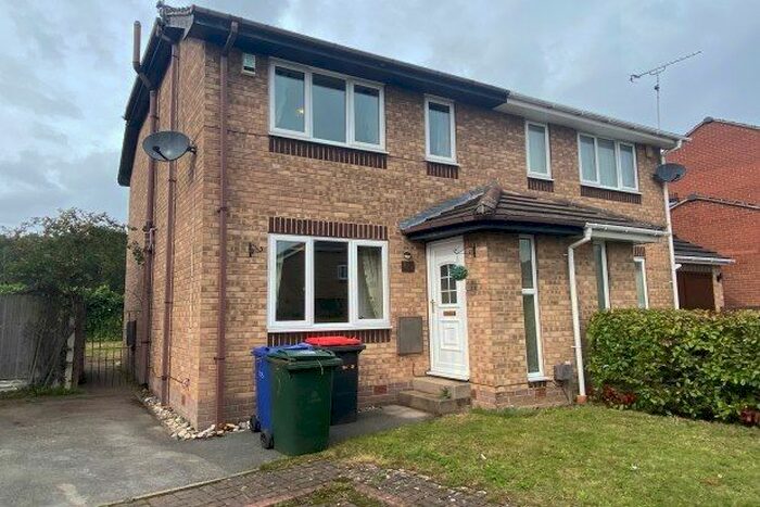 3 Bedroom Semi-Detached House To Rent In Brampton Lane, Doncaster, DN3