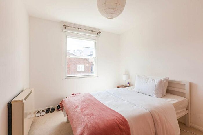 2 Bedroom Flat To Rent In Chicksand Street, Brick Lane, London, E1