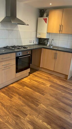 1 Bedroom Flat To Rent In Muirton Road, Cardiff, CF24