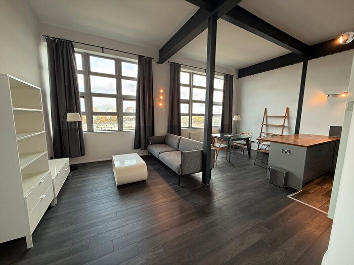 1 Bedroom Flat To Rent In Great Hampton Street, Hockley, Birmingham, B18
