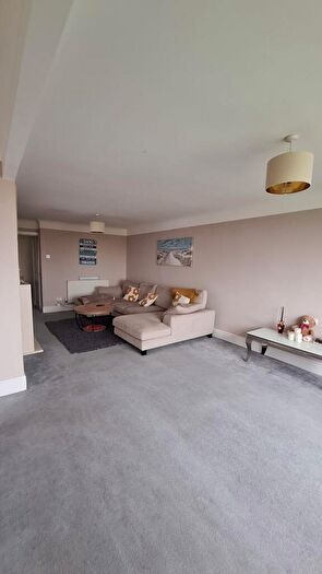 2 Bedroom Apartment To Rent In Weston Court, Burbo Bank Road South, Blundellsands, L23