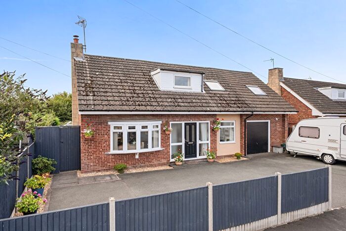 4 Bedroom Detached House For Sale In Wilfred Owen Road, Oswestry, SY11