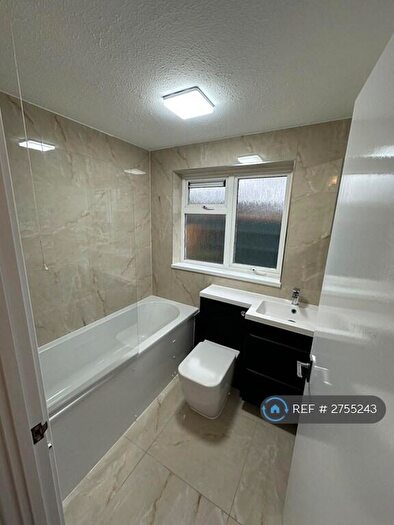 1 Bedroom Bungalow To Rent In The Firs, Chippenham, SN14