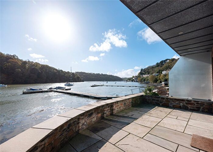 2 Bedroom Flat For Sale In Bar Meadows, Malpas, Truro, Cornwall, TR1