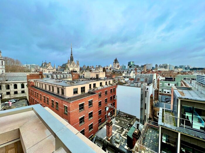 3 Bedroom Flat To Rent In Strand, London, WC2R