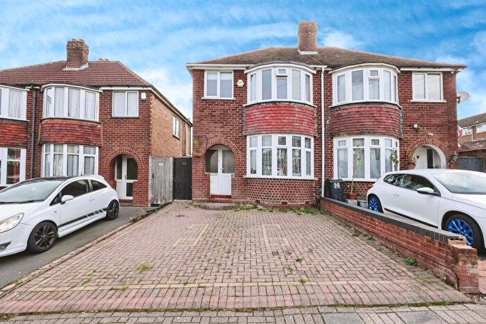 3 Bedroom Semi-Detached House For Sale In Gorsy Road, Quinton, Birmingham, B32
