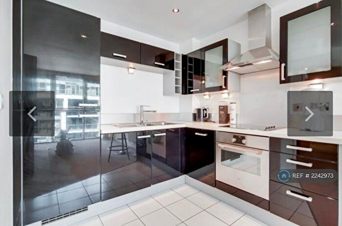 1 Bedroom Flat To Rent In Adriatic Apartments, London, E16