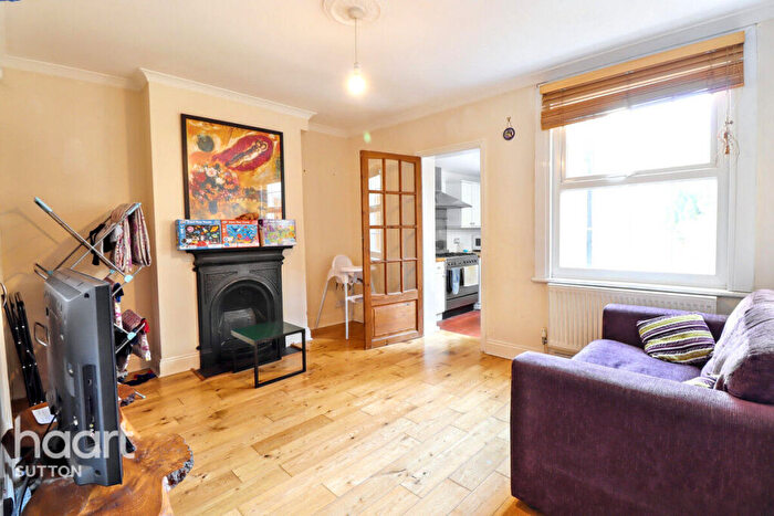 2 Bedroom Terraced House For Sale In Warwick Road, Sutton, SM1