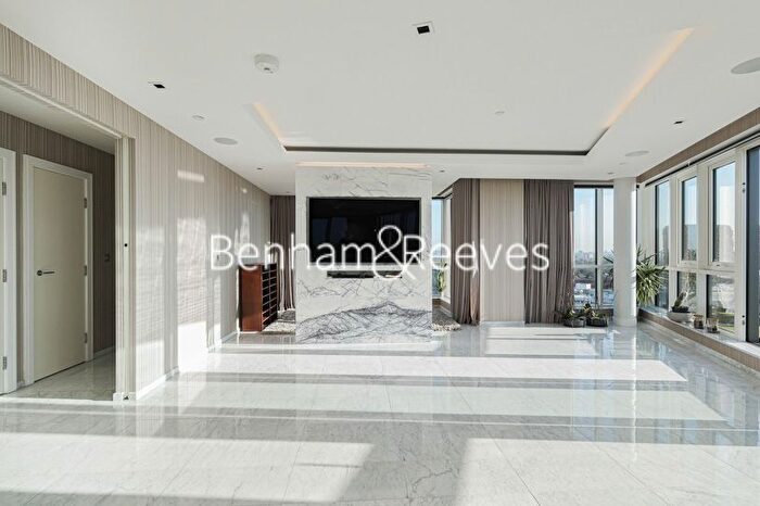 3 Bedroom Flat To Rent In Longfield Avenue, Ealing, W5