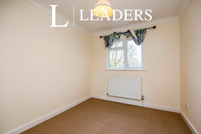 2 Bedroom Apartment To Rent In Warren Road, Guildford, GU1