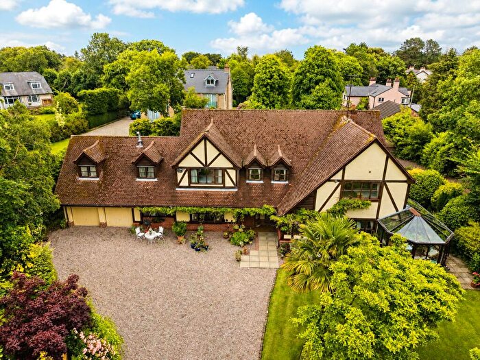 6 Bedroom Detached House For Sale In Telegraph Road, Heswall, Wirral, CH60