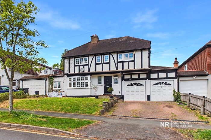 4 Bedroom Detached House For Sale In West Hill Avenue, Epsom, Surrey., KT19
