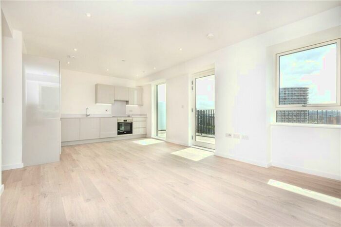 2 Bedroom Apartment To Rent In Heartwell Avenue, London, E16