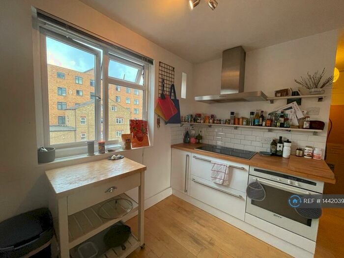 1 Bedroom Flat To Rent In Stanway Court, London, N1