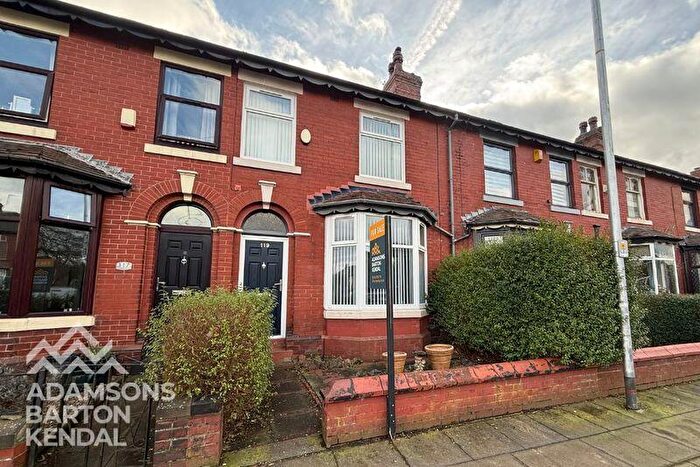 3 Bedroom Terraced House For Sale In Edenfield Road, Passmonds, OL11