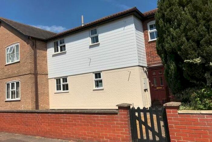 1 Bedroom Flat To Rent In Charles Court Wheatfield Road, Colchester CO3