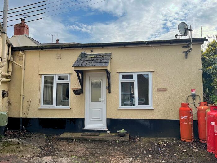 1 Bedroom Bungalow To Rent In Abbey Road, Watchet, TA23