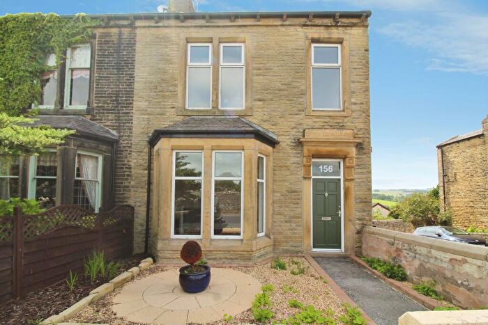 5 Bedroom End Of Terrace House For Sale In Keighley Road, Colne, Lancashire, BB8