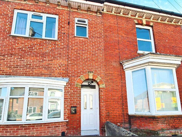 6 Bedroom House To Rent In Forster Road, Southampton, Hampshire, SO14