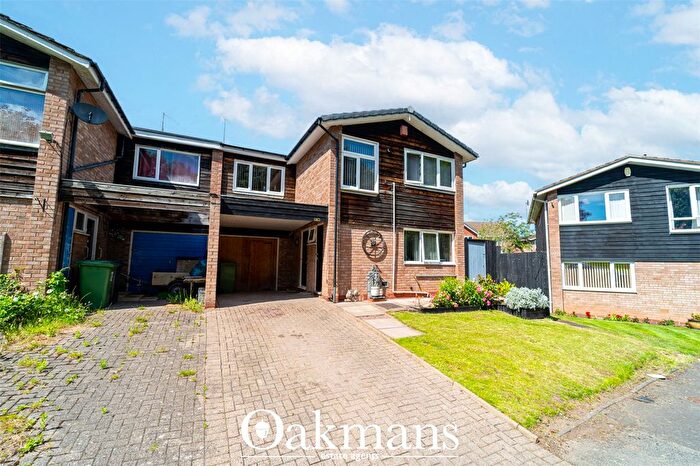 5 Bedroom Semi Detached House For Sale In Wirehill Drive, Redditch, Worcestershire, B98