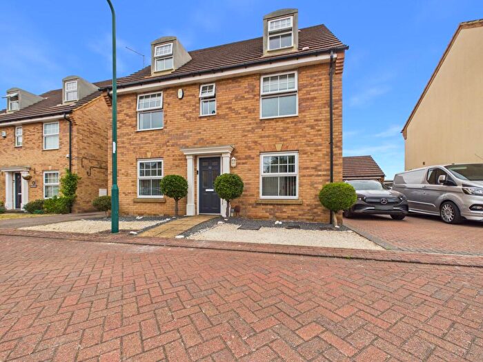 5 Bedroom Detached House For Sale In Verde Close, Eye, PE6