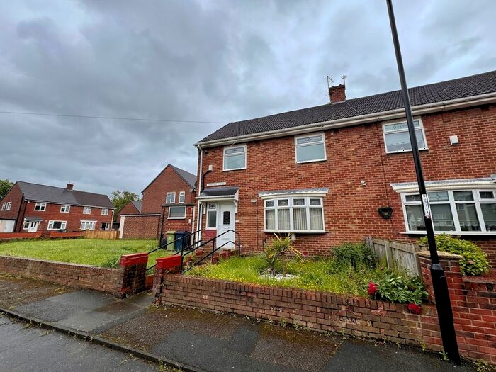 3 Bedroom Semi-Detached House To Rent In Partick Road, Sunderland, SR4