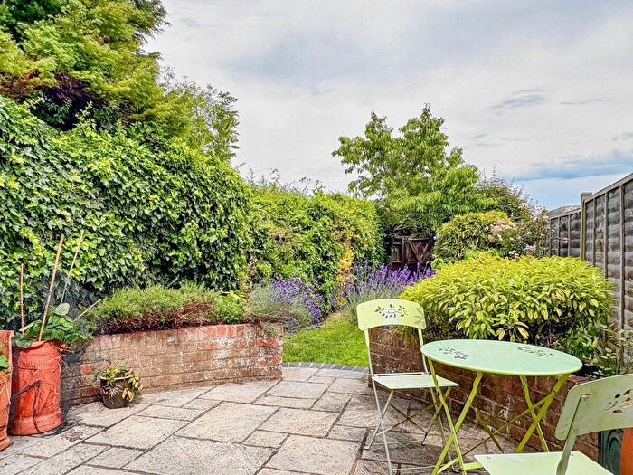 4 Bedroom Terraced House For Sale In Patrick Road, Caversham, Reading, RG4