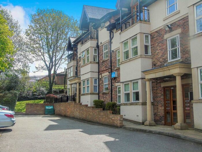2 Bedroom Flat To Rent In Nunn Gardens, Fellside Road, Whickham, Newcastle Upon Tyne, NE16
