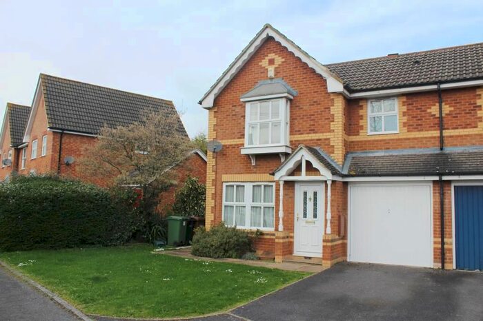 3 Bedroom End Of Terrace House To Rent In Didcot, Oxfordshire, OX11