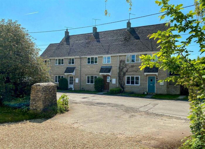 3 Bedroom Terraced House For Sale In Park Street, Charlton, Malmesbury, SN16