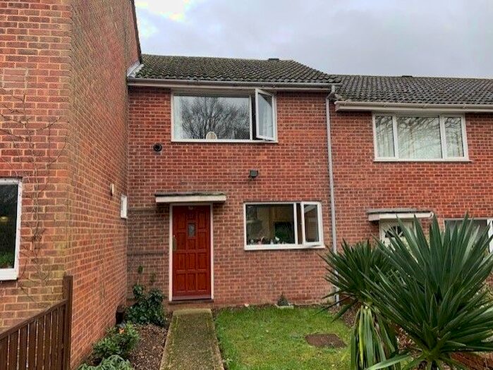 3 Bedroom Terraced House To Rent In Woodley Lane, Romsey, SO51