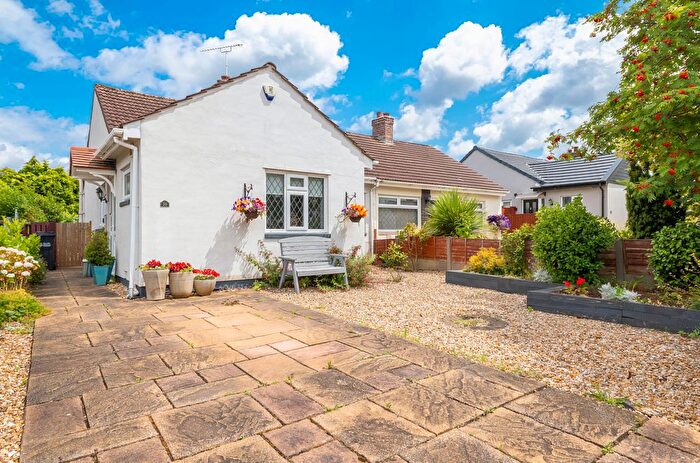 2 Bedroom Semi-Detached Bungalow For Sale In Sunbury Avenue, Penwortham, PR1