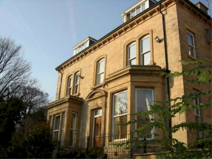 2 Bedroom Apartment To Rent In Glenwood Villas, New Road Side, Horsforth, LS18