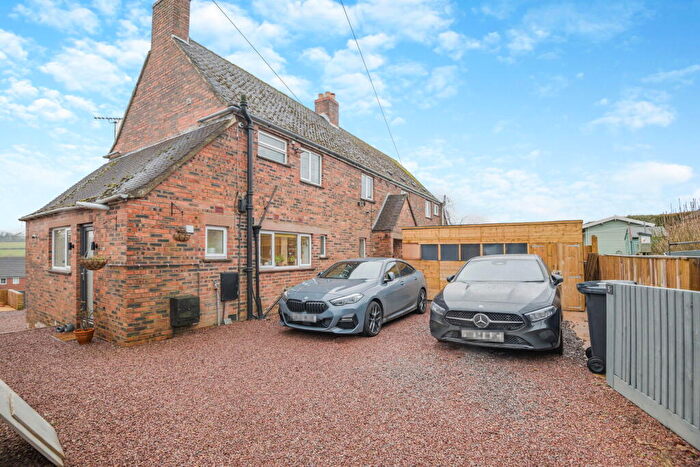 3 Bedroom Semi-Detached House For Sale In Owen Gardens, Coleford, GL16