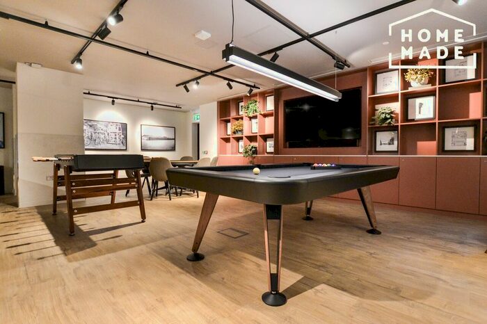 3 Bedroom Flat To Rent In Equipment Works, Walthamstow, E17