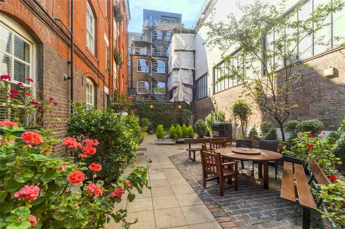 1 Bedroom Flat To Rent In Tavistock Street, Covent Garden, London, WC2E